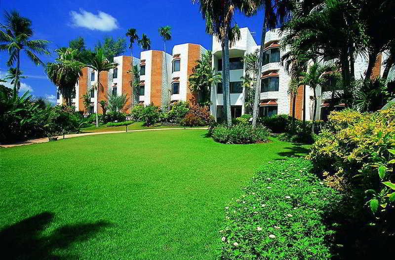 Palmeraie Beach Hotel, Rayong Ban Ang Exterior photo
